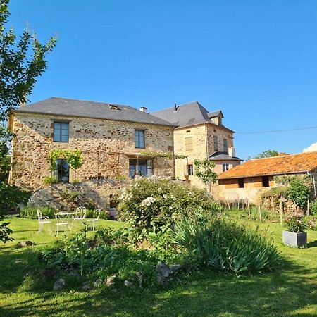 Les Peyronnies Villa Figeac Exterior photo